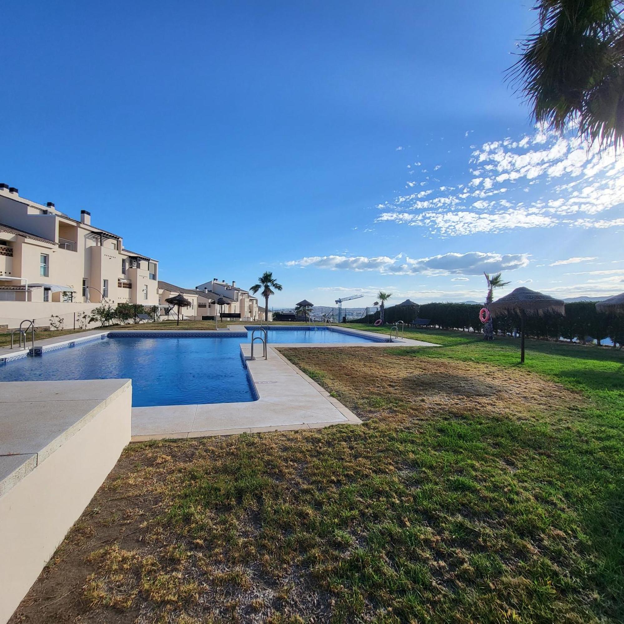 Golf En Baviera Con Vistas Al Mar Apartment Калета Де Велес Екстериор снимка