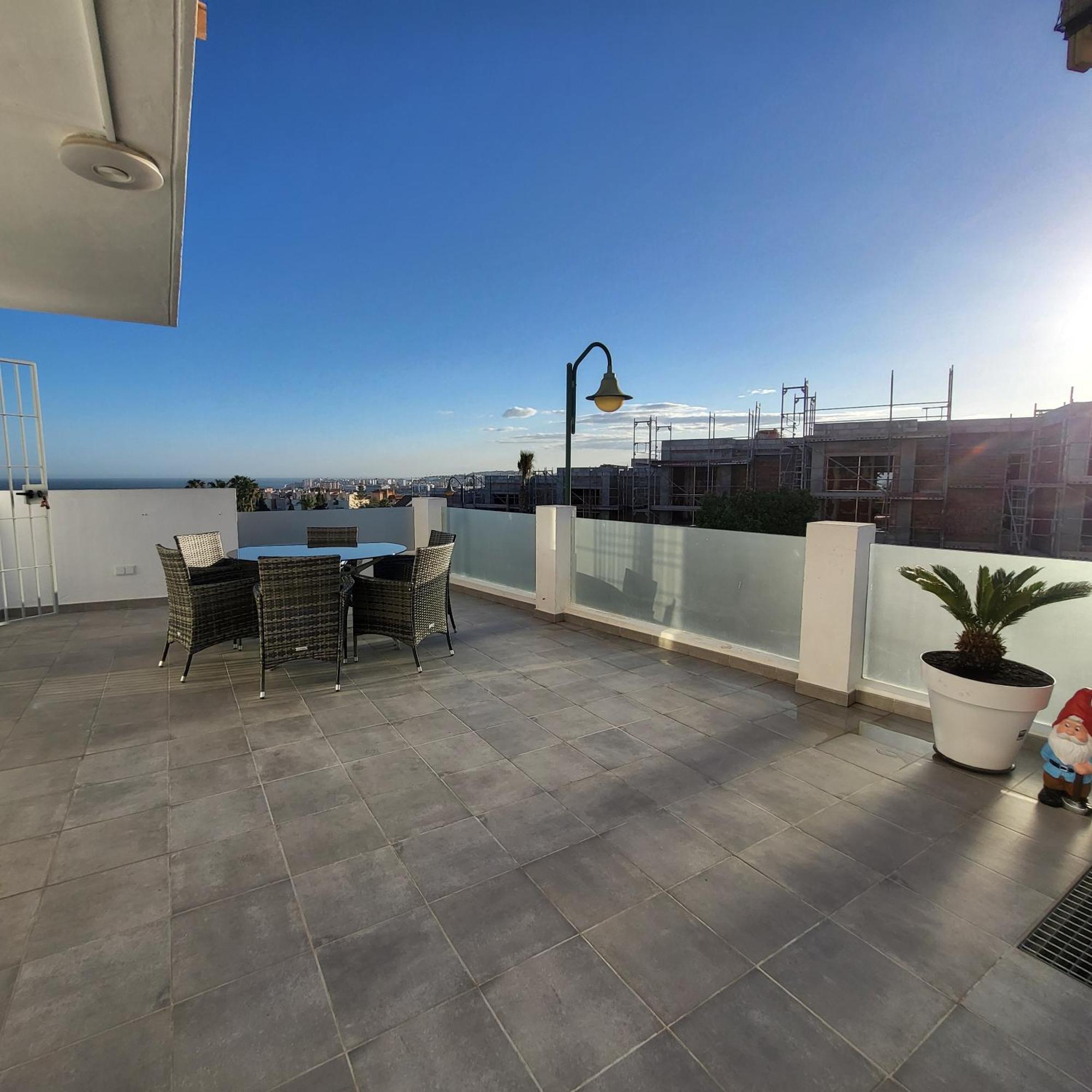 Golf En Baviera Con Vistas Al Mar Apartment Калета Де Велес Екстериор снимка